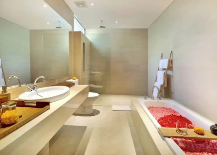 فيلة La Mira By Ini Vie Hospitality