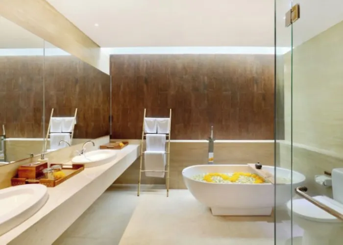 La Mira By Ini Vie Hospitality *