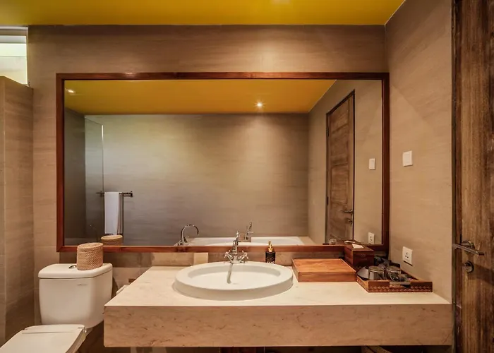 فيلة La Mira By Ini Vie Hospitality
